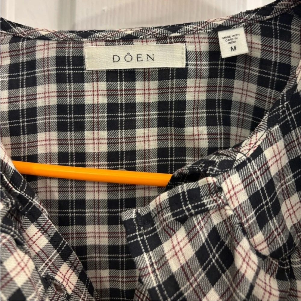 Doen Joelle Top in countryside plaid - Picture 3 of 6